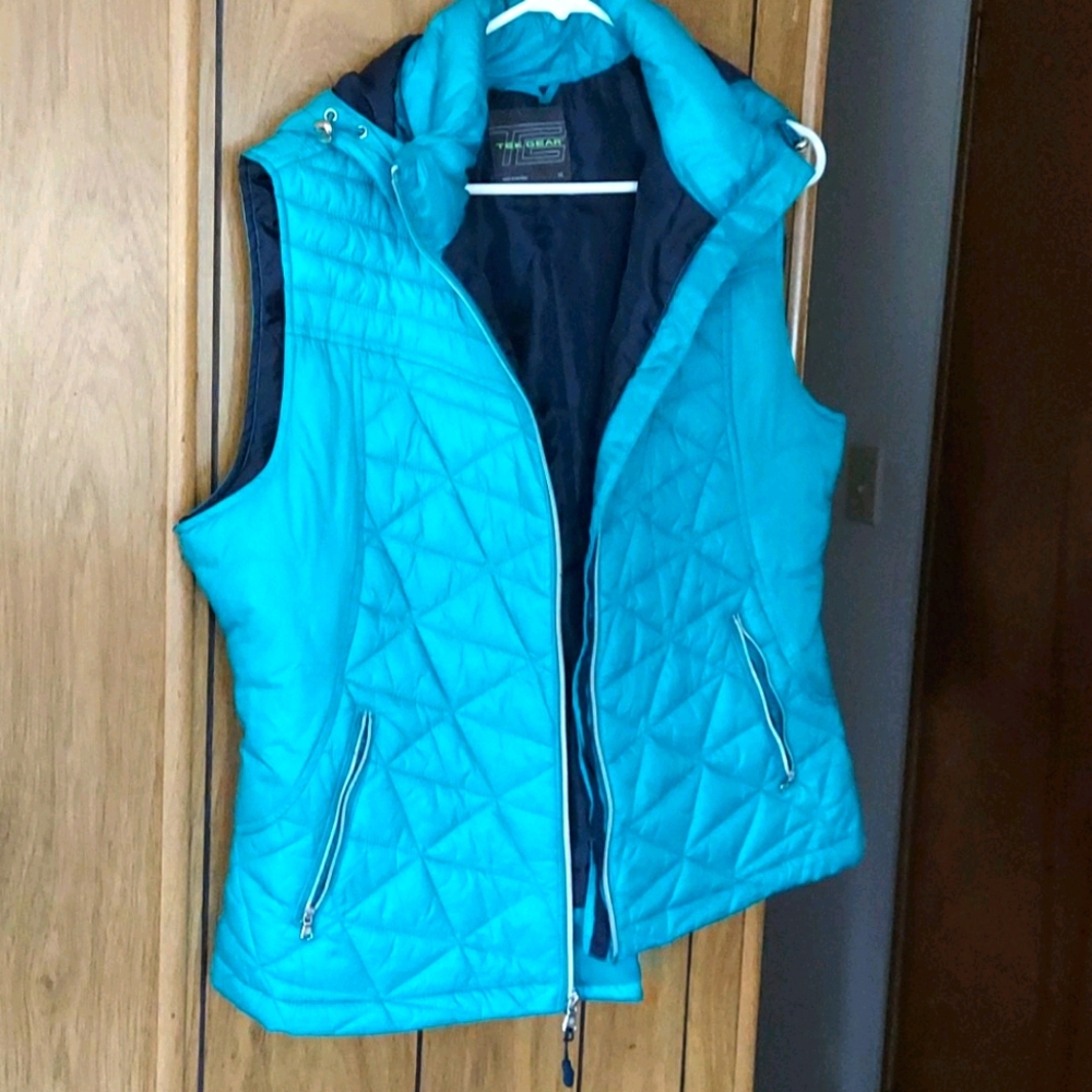 Sleeveless Jacket